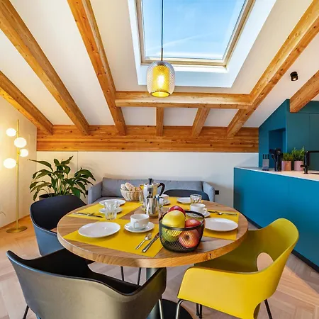 Rosa Unterschoeberlehof - Gloria * Merano